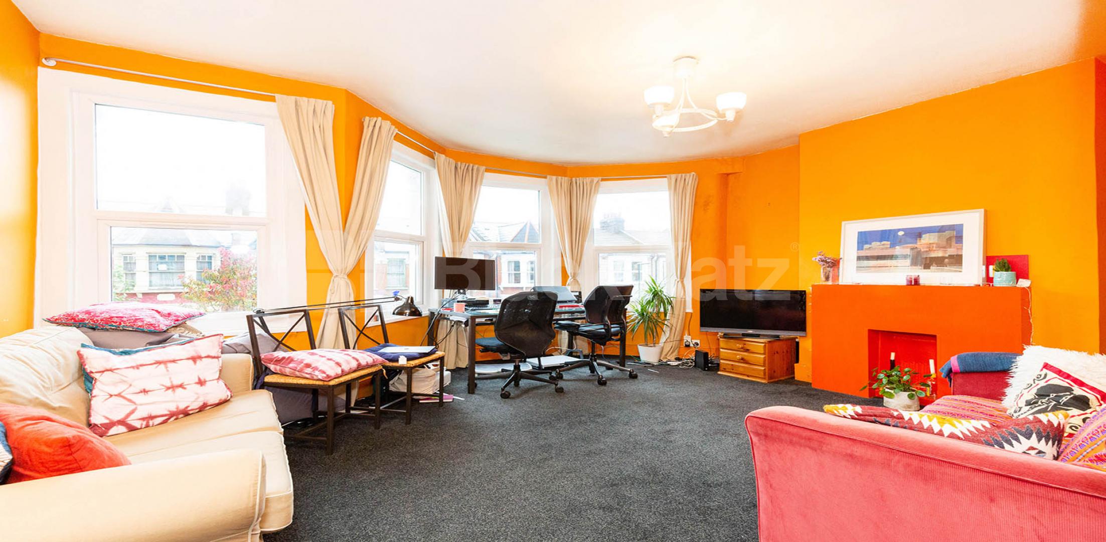 			2 Bedroom, 1 bath, 1 reception Flat			 Falkland Road, HARINGEY LADDER